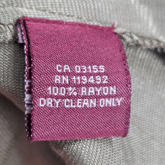 April Cornell Crushed Velvet Embroidered Floral Robe Medium Women’s - Picture 9 of 9